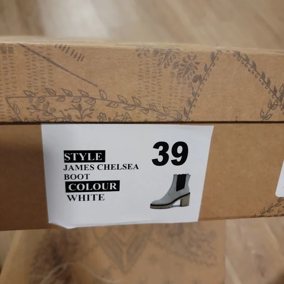 Free People Boots White James Chelsea Lug Sole Chunky Y2K 90s NIB - Picture 11 of 15